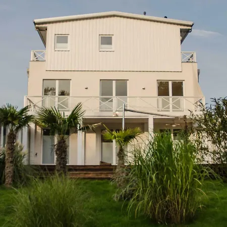 بيت للعطل Strandhaus_scharbeutz *